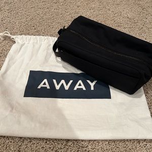 Away Luggage Toiletry Bag